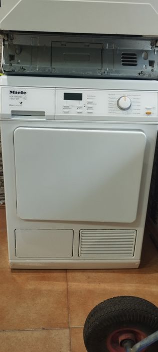 Сушилня Miele с термопомпа