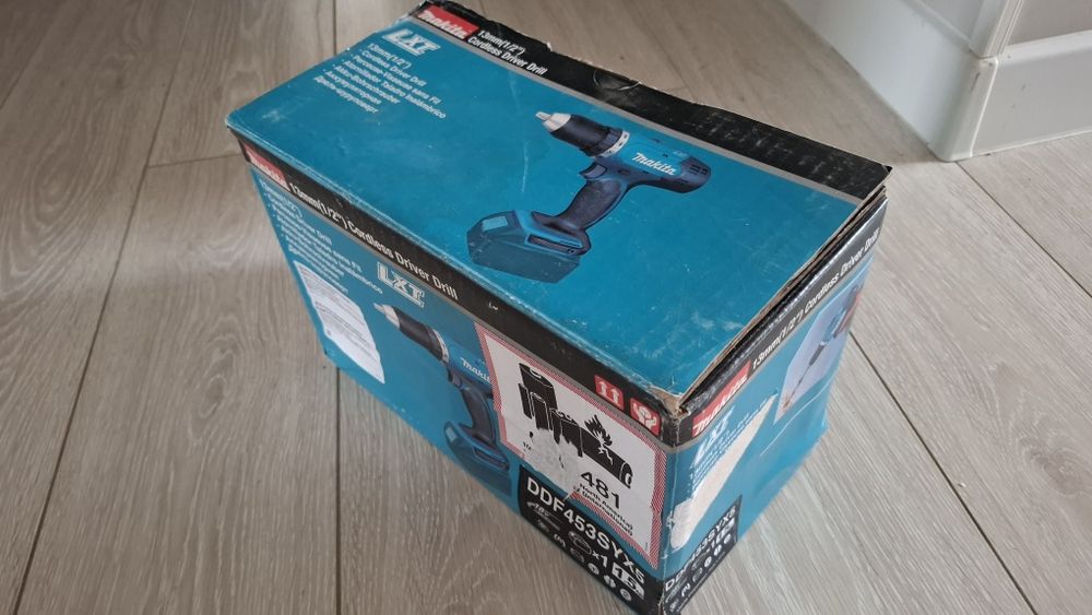 Шруповерт-дрель Makita продается