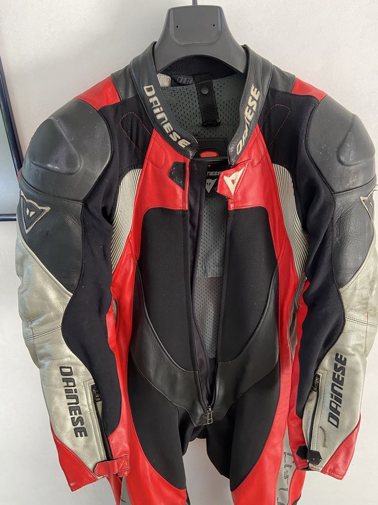 Dainese 50 цял екип
