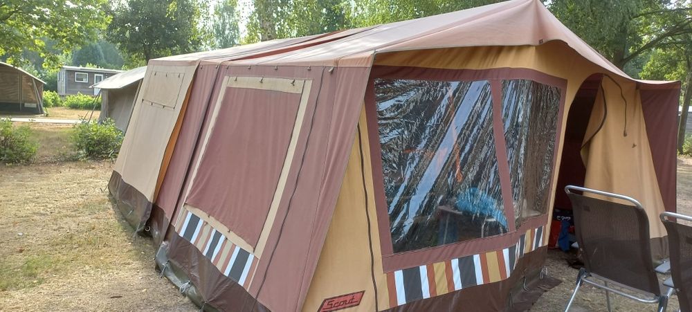 Cort rulota tip cort inscrisa