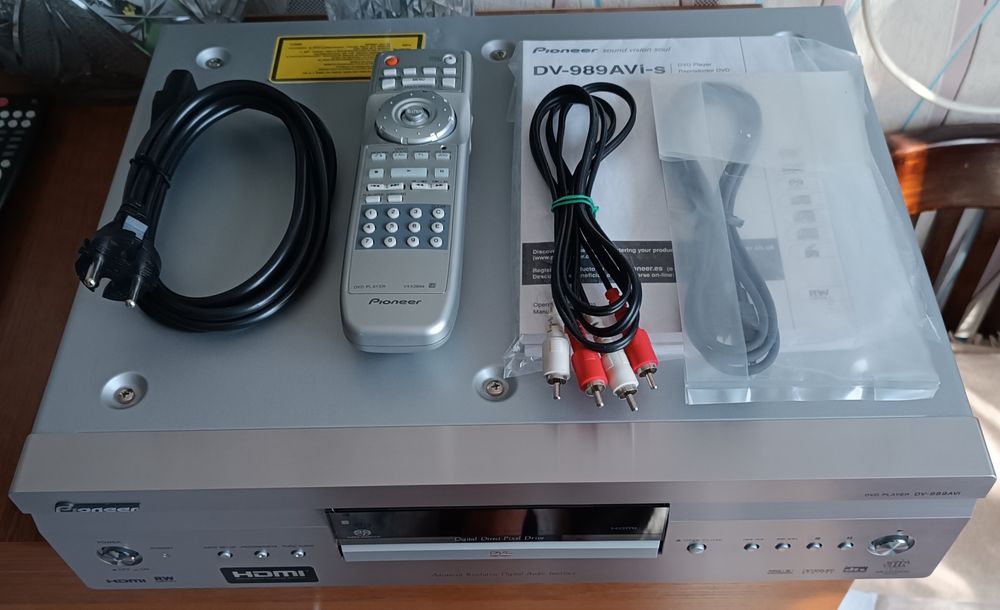 Продам DVD AUDIO/SACD player Pioneer DV-989 AVi