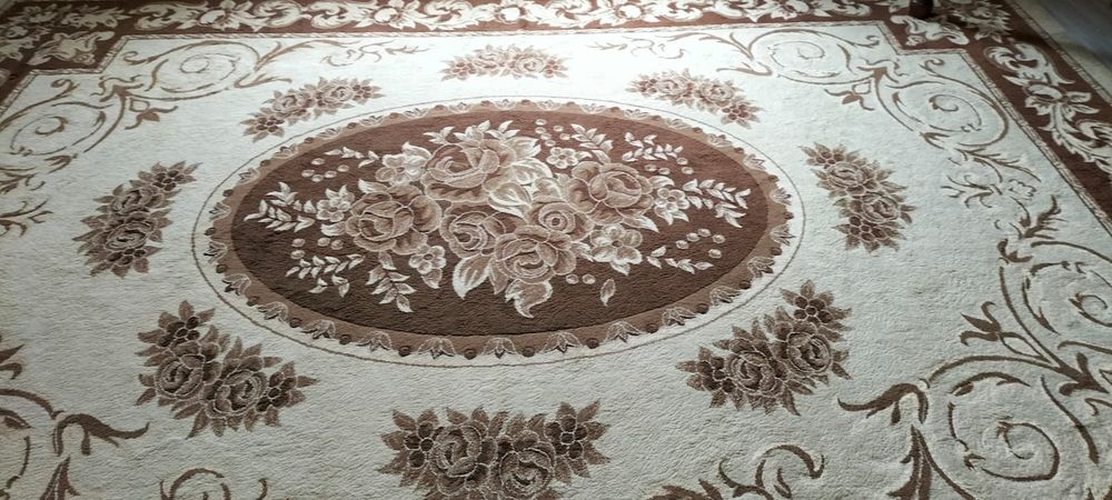 Продам ковёр. Б/у, қалың кілем, толстый ковёр