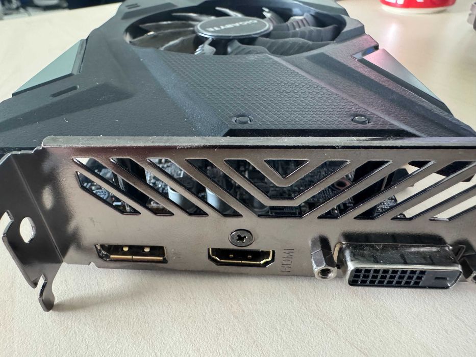 Vand  Placa video GIGABYTE GeForce D6 GTX 1650 4GB OC GDDR6 128bit