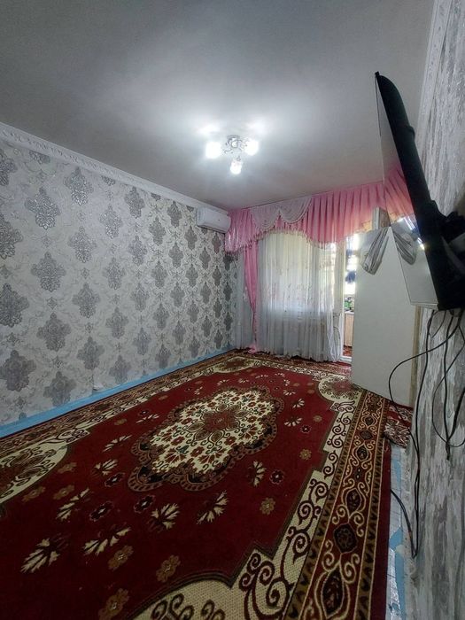 ÷ ЧИЛАНЗАР 19 квартал 1 комнатная 38м²Балкон 1.5×6 продаётся квартира