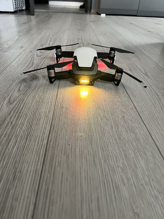 Drona DJI Mavic Air