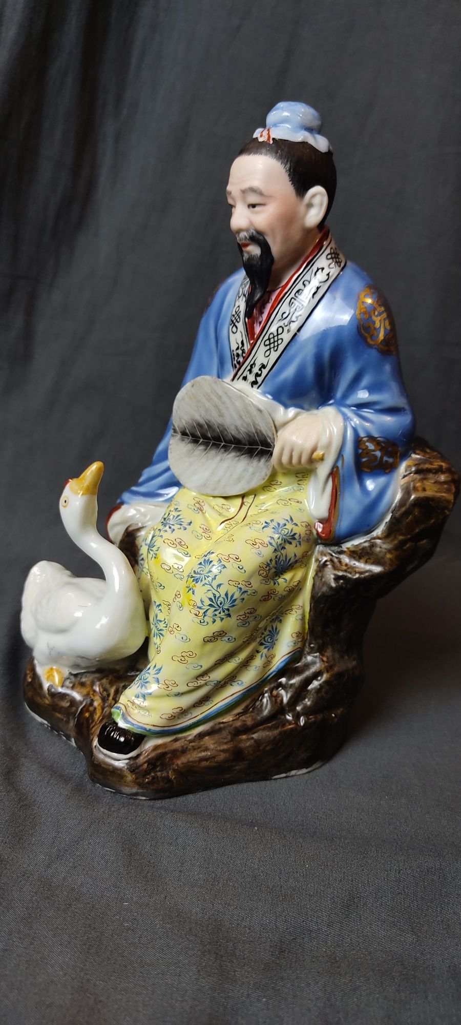 Фарфоровая статуэтка старый китай мудрец с гусем фигурка