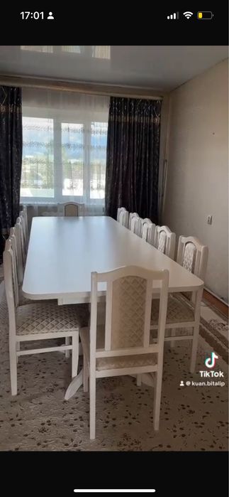 Устол орындақтармен