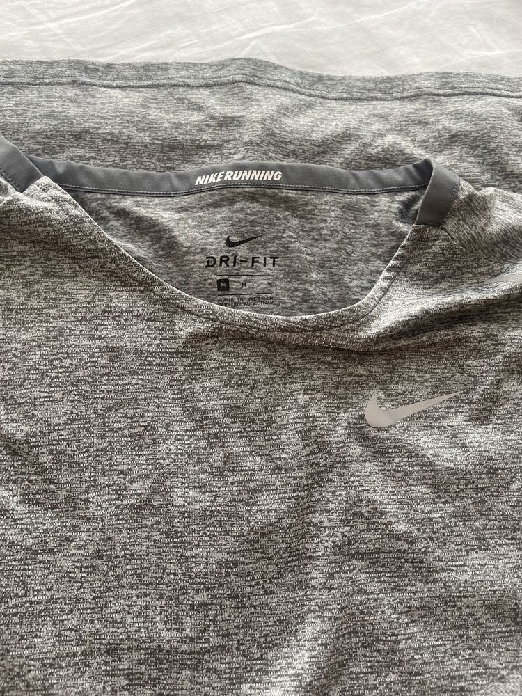 Nike тениска