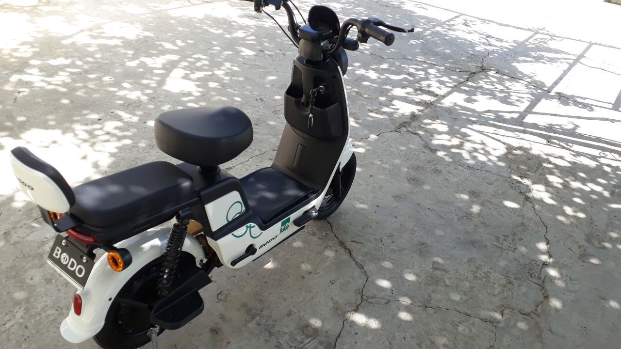 Skuter Bodo r-14