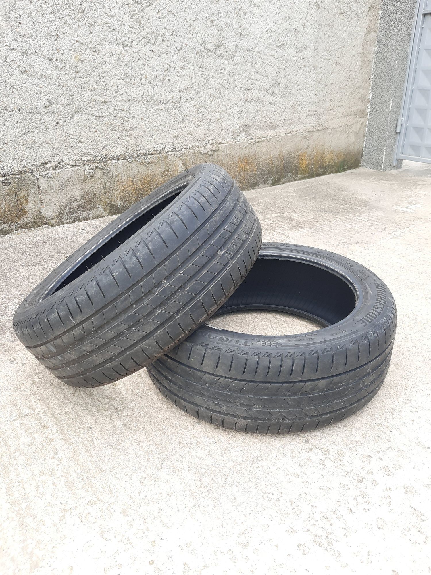 Bridgestone 225 45 18 2бр