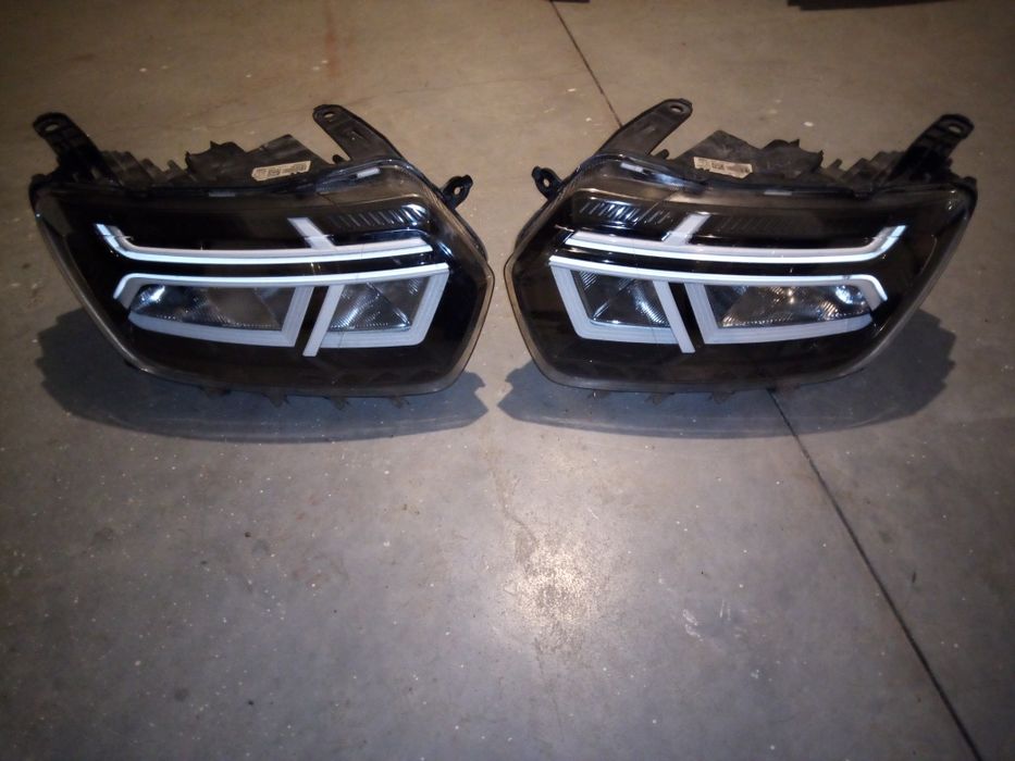 Faruri Dacia Duster 2, 2022-1024