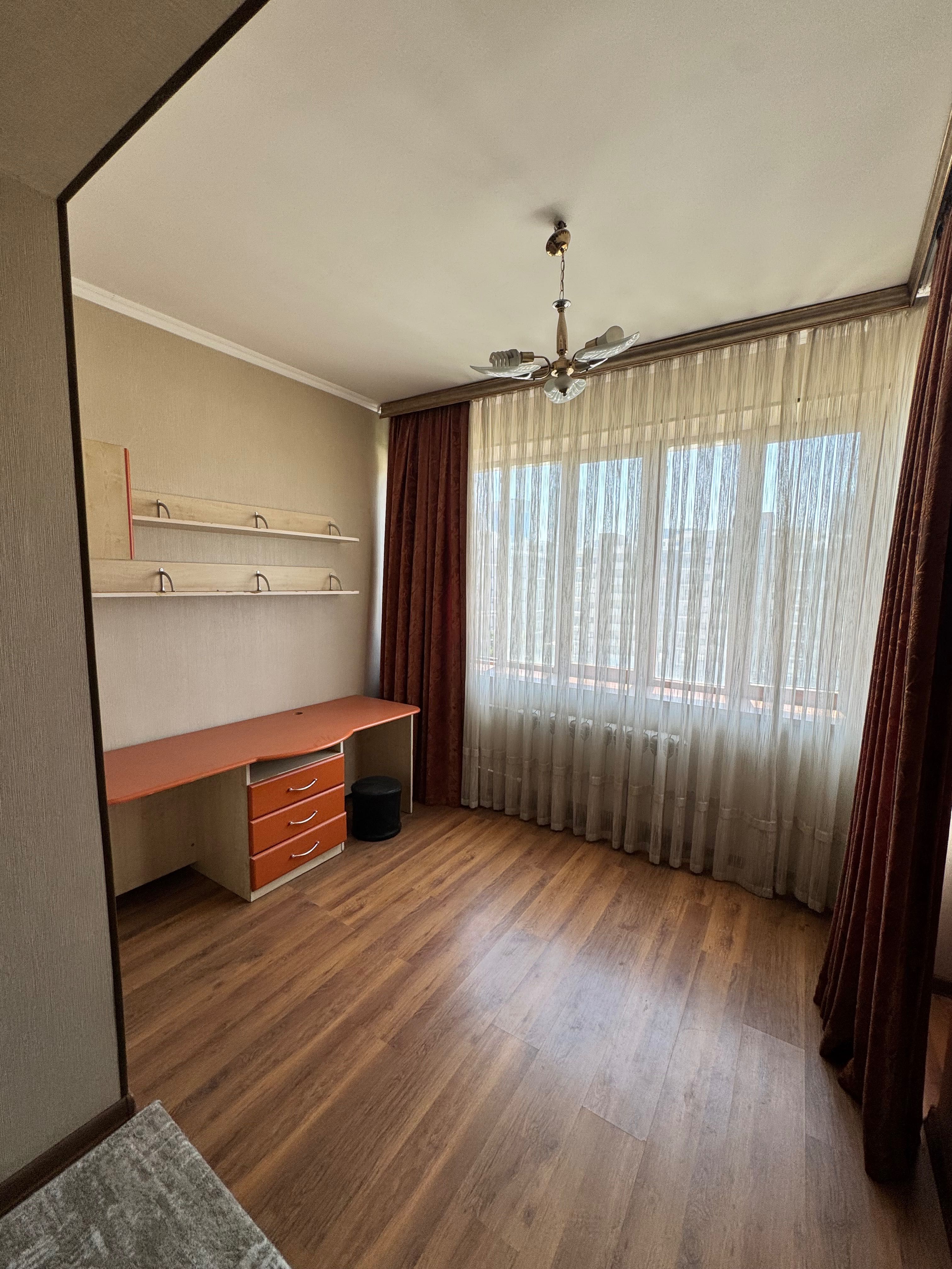квартира 4 комнаты