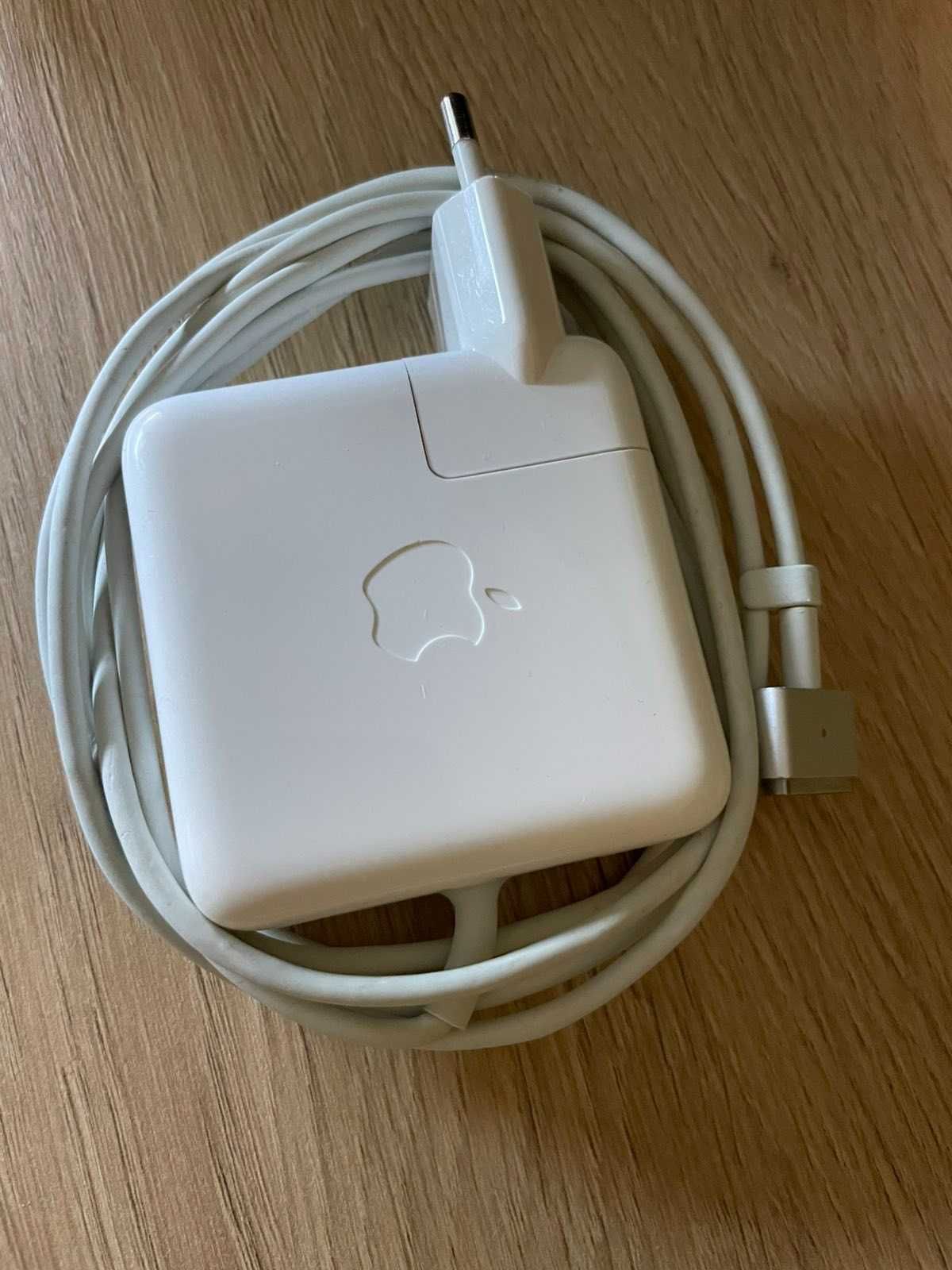 MacBook Air 13 (2015)