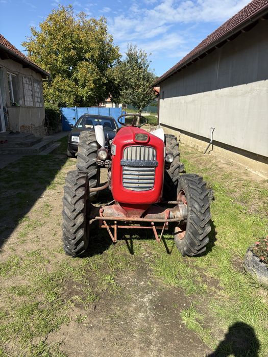 Vand tractor Cararro 445 (45CP) in stare perfecta de functionare