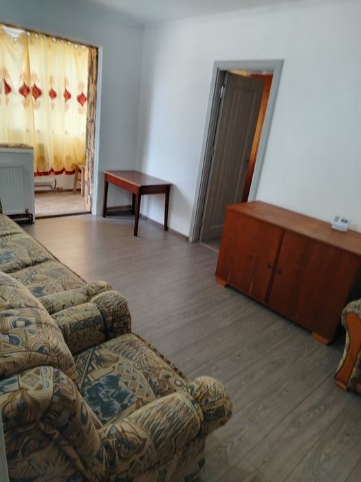 Apartament de inchiriat