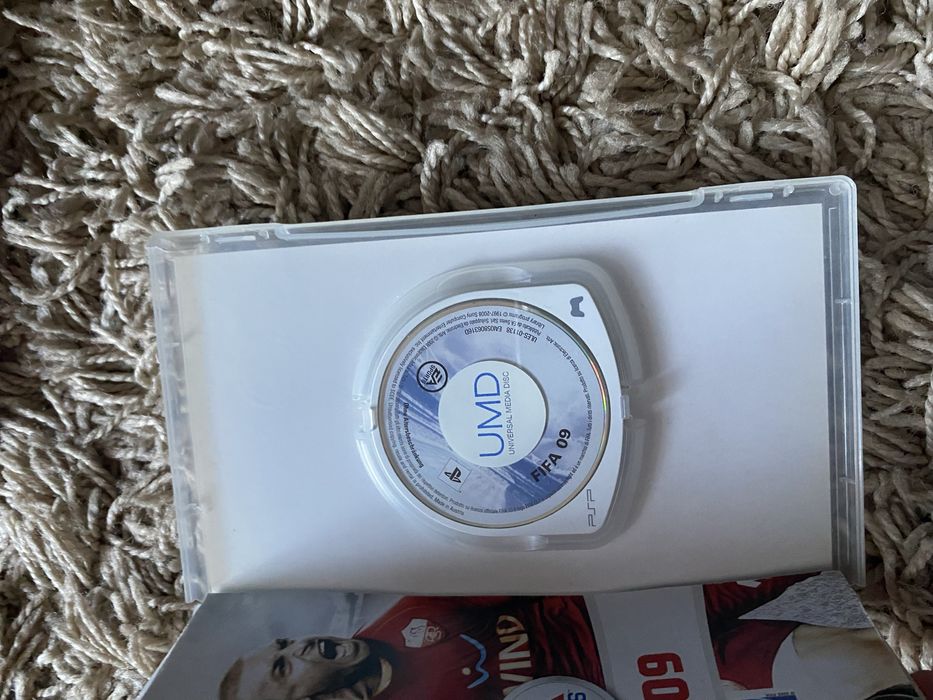 Joc PS4 - mk/fifa & PSP