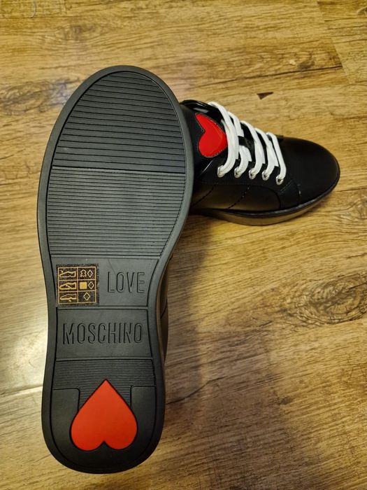 Pantofi Love Moschino