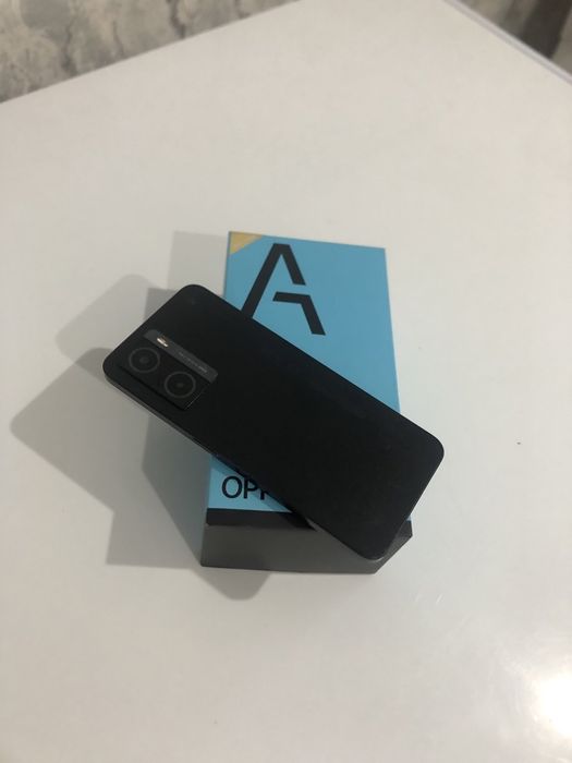 Oppo  A57s в отличном сост