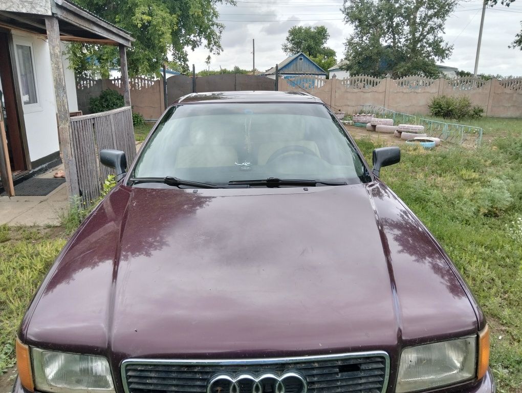 Продам Ауди 80 b4