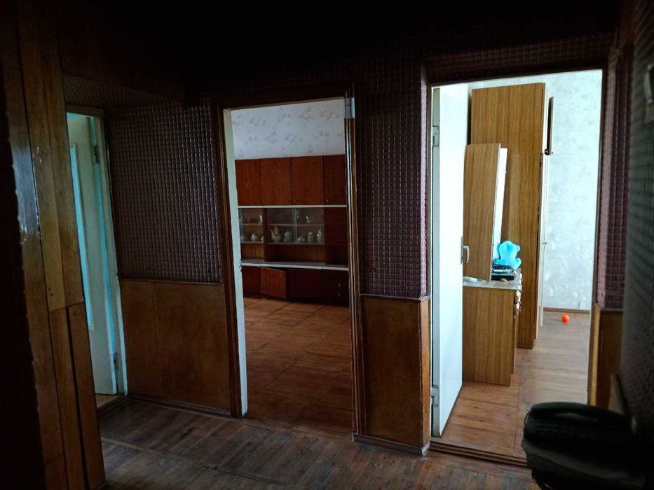 Продаётся 3/2/5  78 м2, Электроаппарат, напротив ЖК "GREENWICH"