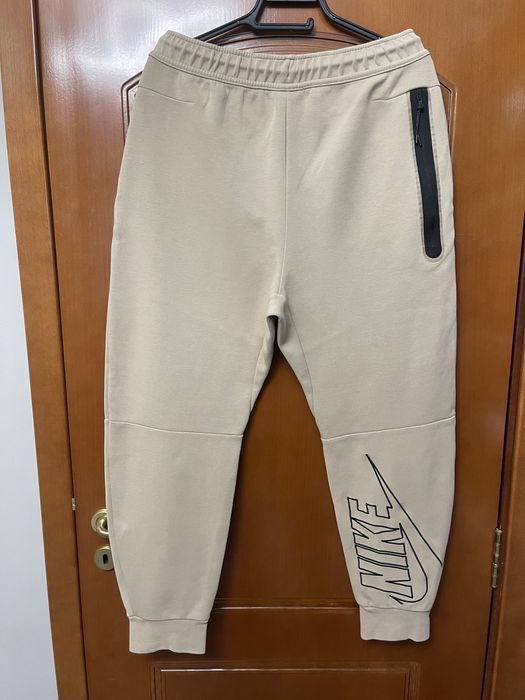 Nike tech fleece (baige)