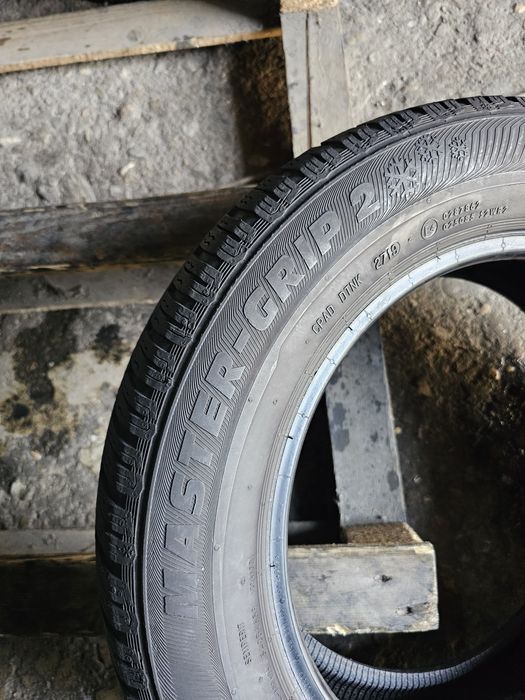 4 anvelope iarna 185 65 15 Semperit 2019