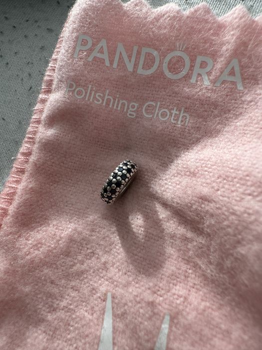 Talisaman Pandora albastru inchis