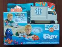 Търсене на Дори Finding Dory Swigglefish Hank Truck, Bandai