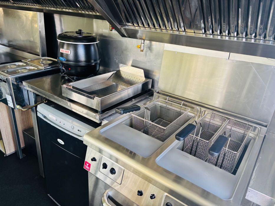 Rulotă Fast-Food Complet Utilată