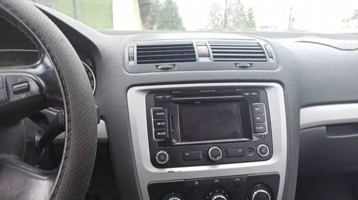 Skoda Octavia II facelift 2012