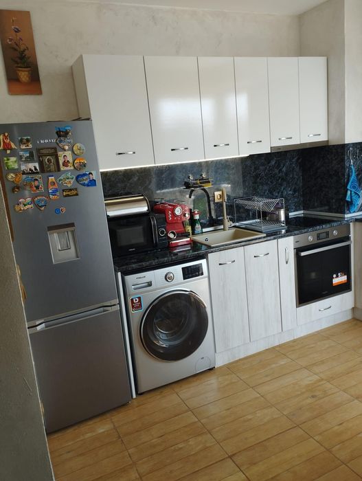 Дава се под наем Двустаен апартамент в Пловдив, Тракия - 65 кв.м за 450 € - Снимка #2