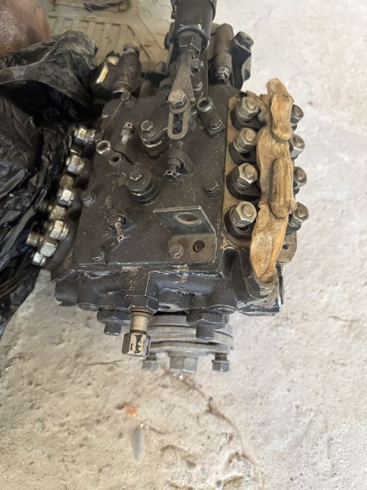 Kamaz aparatura farsunka (TNVD) sotiladi