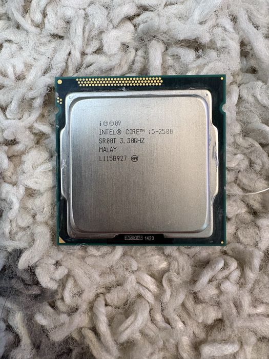 Procesor i5-2500 3.30 ghz