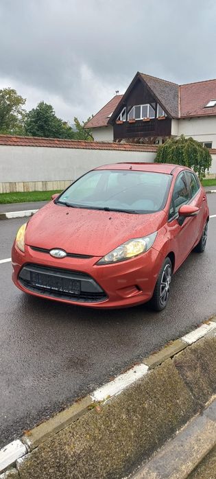 Ford Fiesta 1.3 benzina impecabil