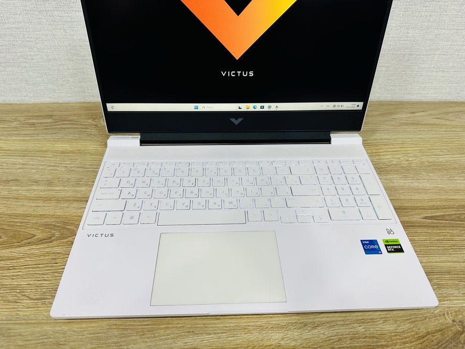 HP Victus Core i5-13 Gen+RTX2050 в Идеальном состоянии