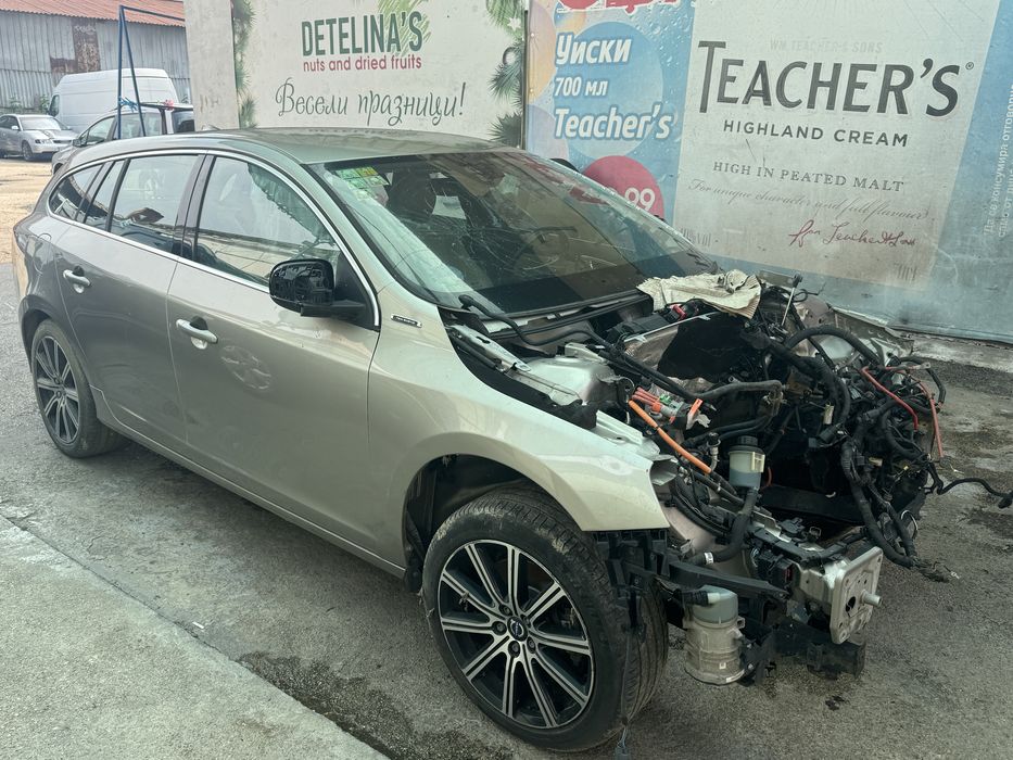 Volvo v60 D6 Hybrid 2.4 на части