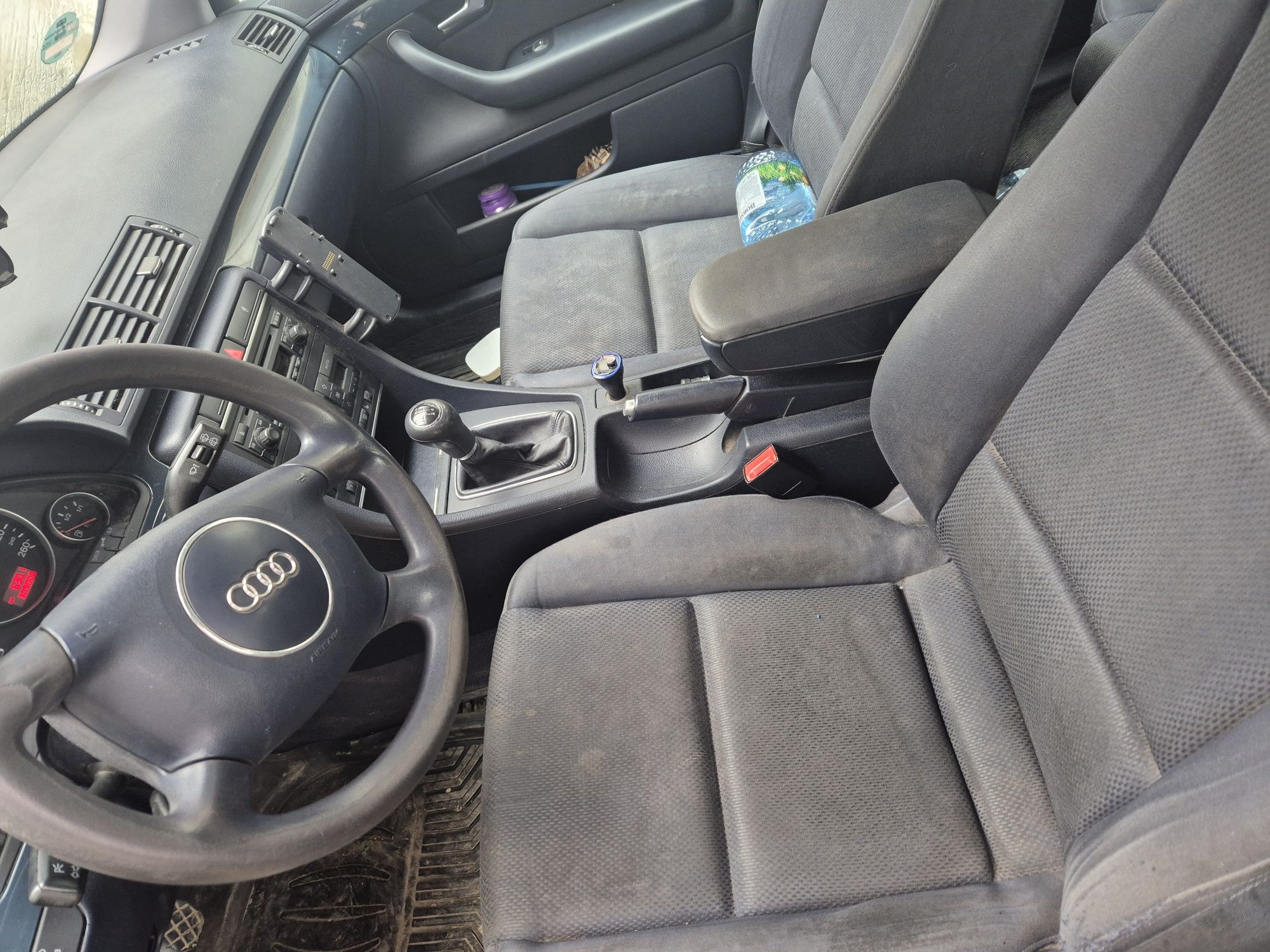 Vand Audi A4 2,5l