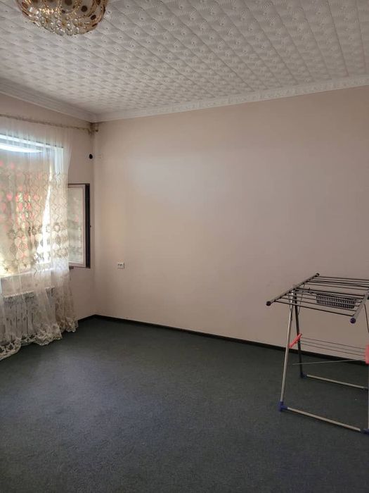 6-мкр.да жойлашган 2 хонали квартира ижарага берилади ОИЛАГА узок мудд