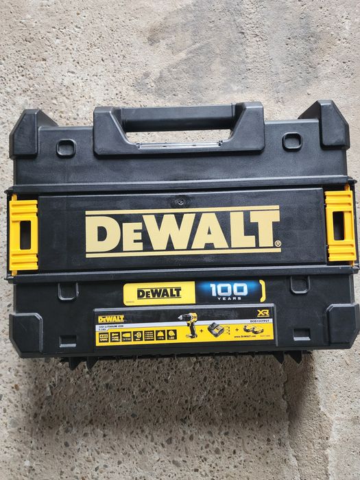 Vand scule dewalt
