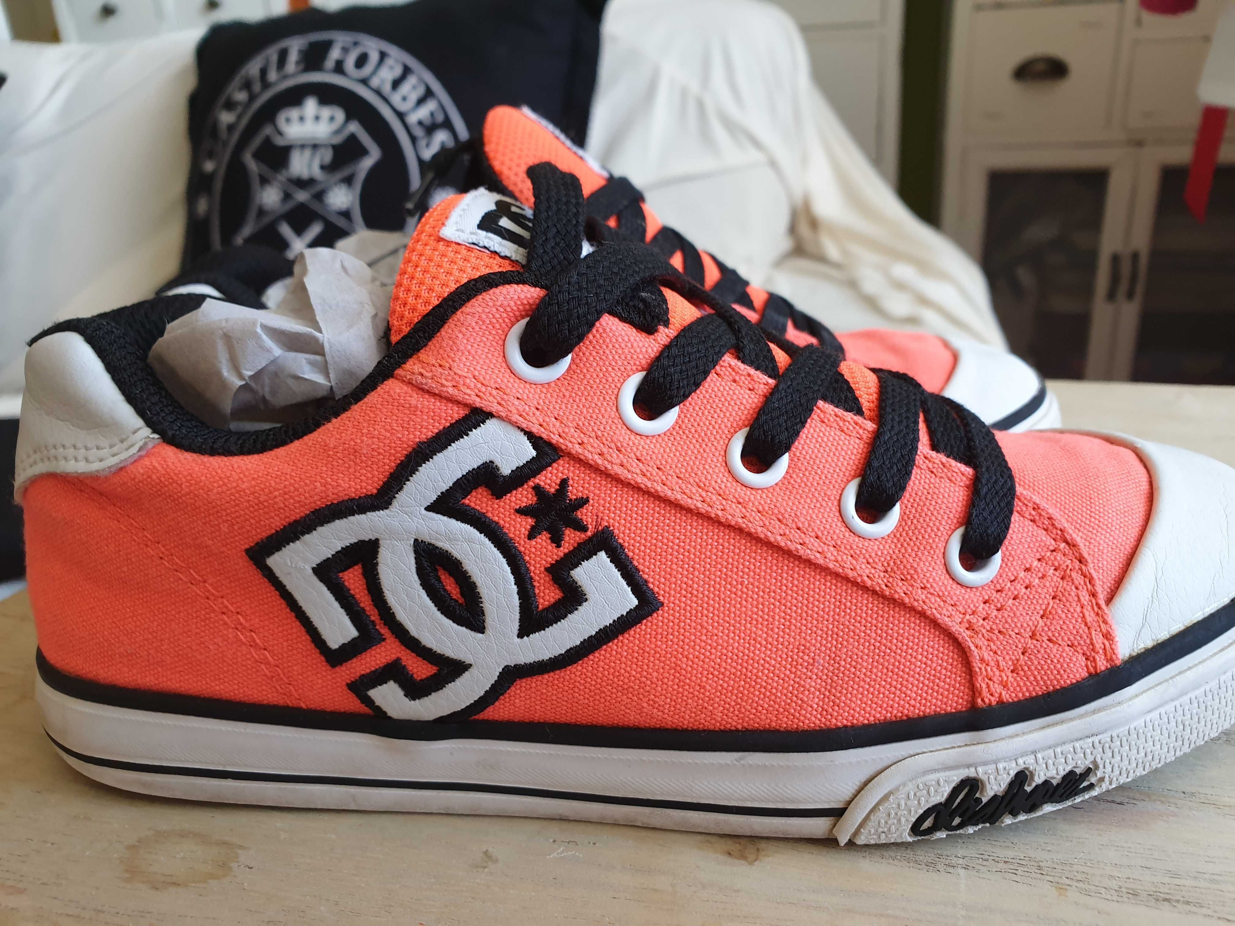 Tenisi fete DC shoes marimea 33