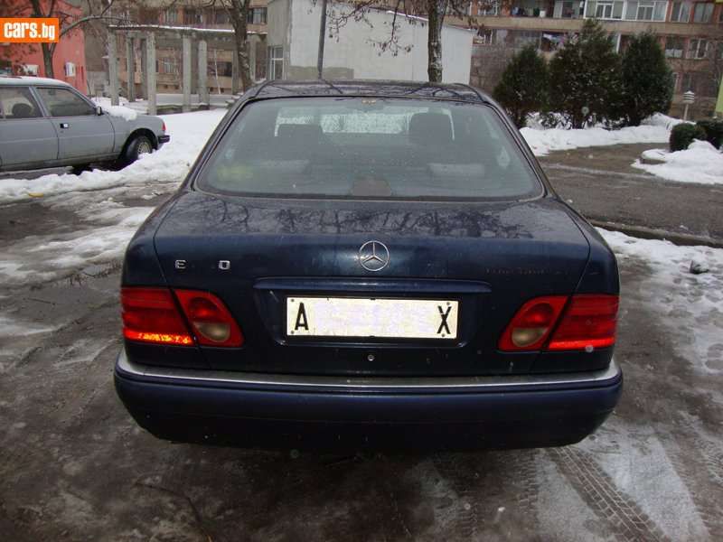 Мерцедес Mercedes Е 250 Турбодизел На 4асти