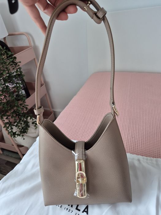 Чанта FURLA Iride в бежово