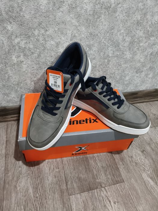 Полуботинки Kinetix Новые