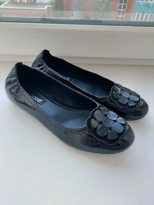 Продам балетки размер 40, бренда ecco