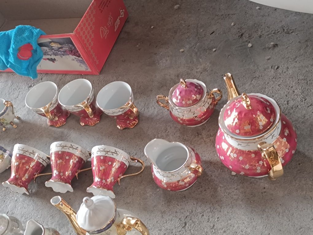 Продается посуды сервисныйи