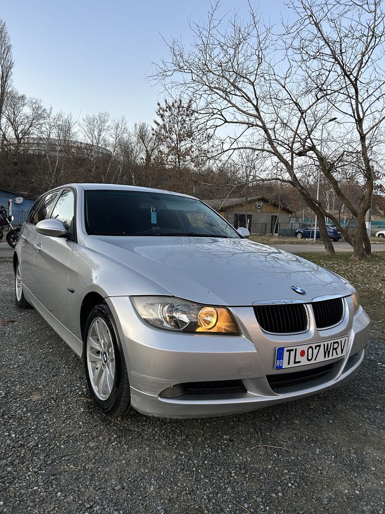 Bmw e91 318d n47 / 2007
