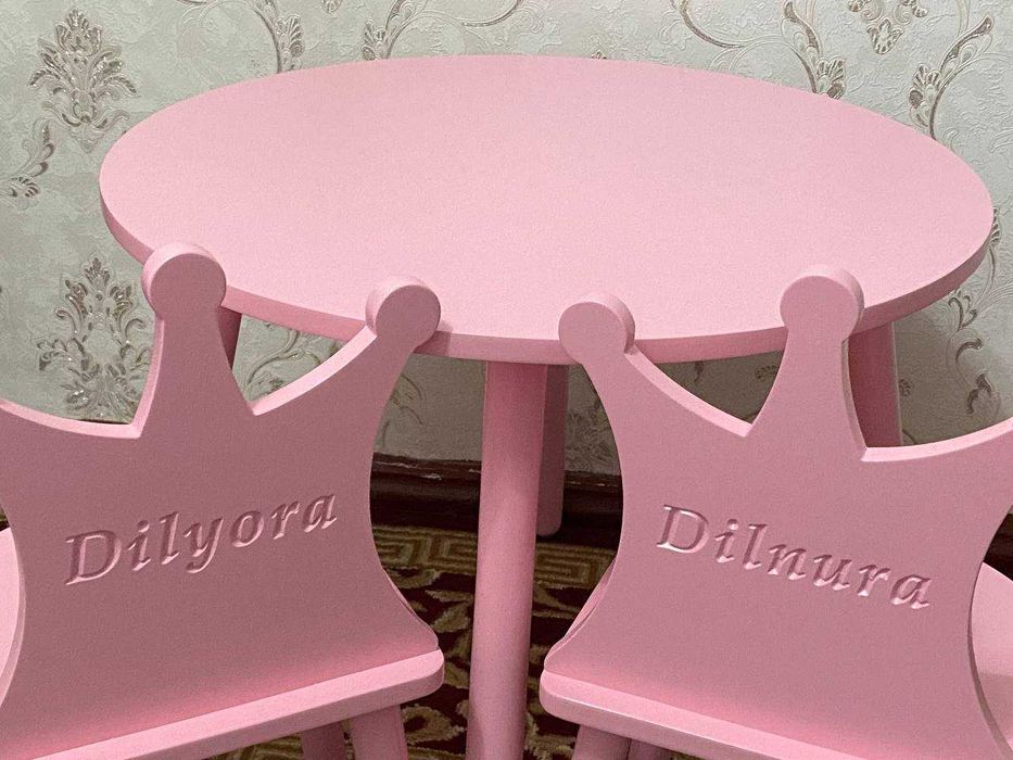 Bolalar mebeli. Bolalar shkafi. Bolalar uchun stol va stullar