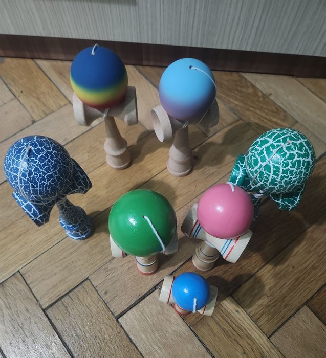 Kendama incepand cu 30 ron