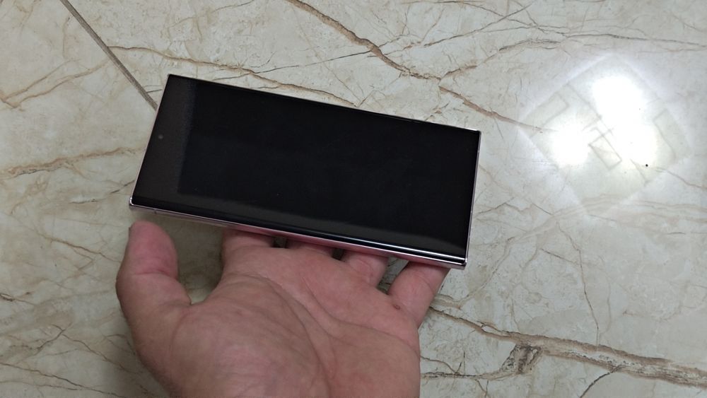 Samsung  S23 ULTRA