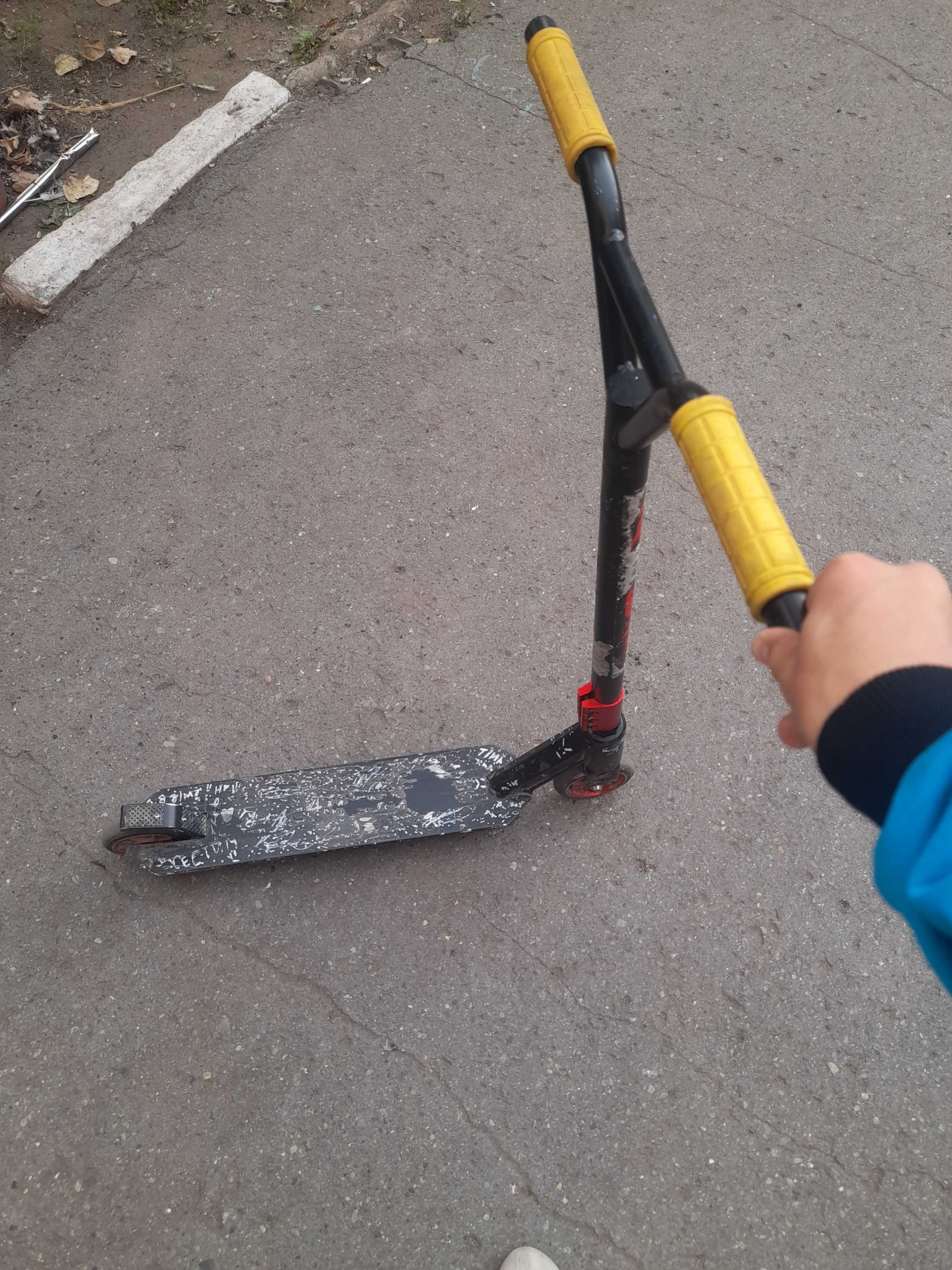 Самакат продоется